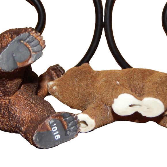 1 Vintage 1960's Flocked YELLOWSTONE Bear & 1 Lifelike Bear - Picture 7 of 8